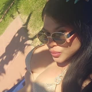 Andrea, 27 — 5