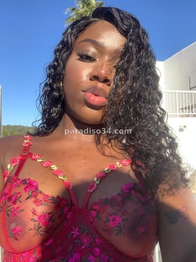 Tifany, 19