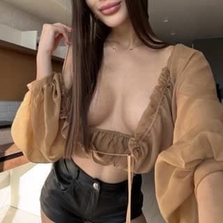 Sara, 25 — 9