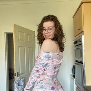 Jennifer, 23 — 3